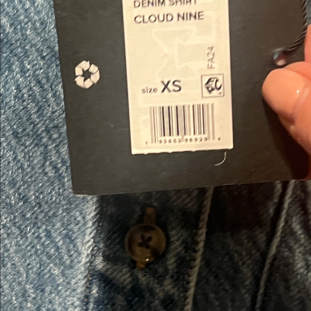 NWT-Joe’s Brand Denim Shirt - Picture 4 of 11